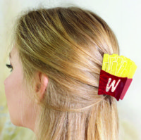 FG541: Fries Hair Clip